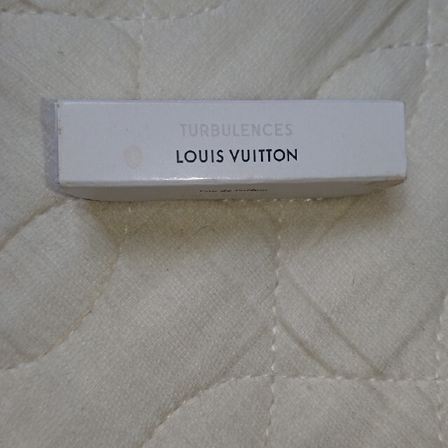 LOUIS VUITTON(ルイヴィトン)のルイヴィトン香水サンプル2ml コスメ/美容の香水(香水(女性用))の商品写真