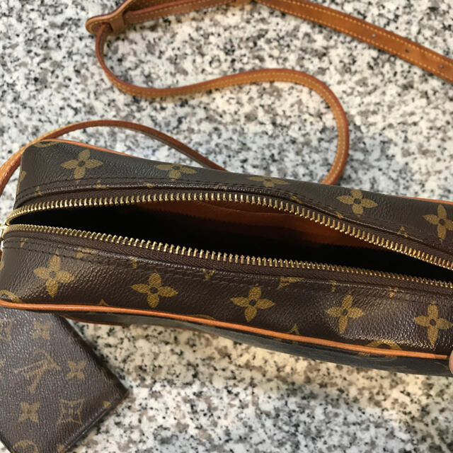 LOUIS VUITTON ショルダー　パスケースバッグ