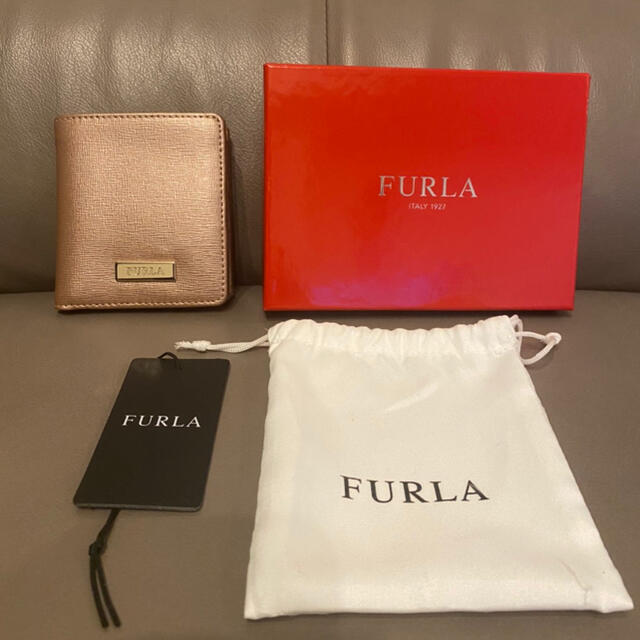 値下げ！！新品未使用★FURLA 二つ折り財布