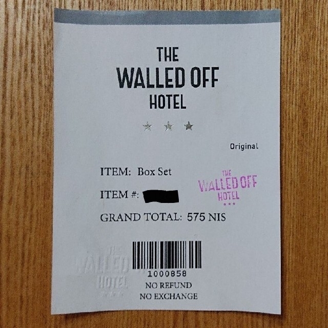 THE WALLED OFF HOTEL BOX SET Banksy エンタメ/ホビーの美術品/アンティーク(絵画/タペストリー)の商品写真