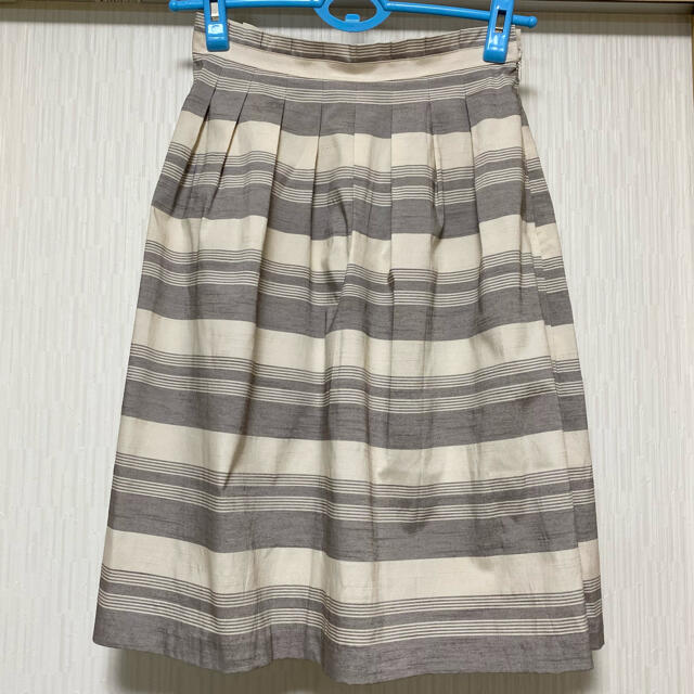 ANAYI(アナイ)のANAYI  ボーダー柄フレアースカート レディースのスカート(ひざ丈スカート)の商品写真