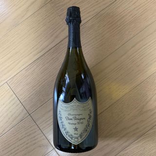 ドンペリニヨン(Dom Pérignon)のドンペリ2010(シャンパン/スパークリングワイン)