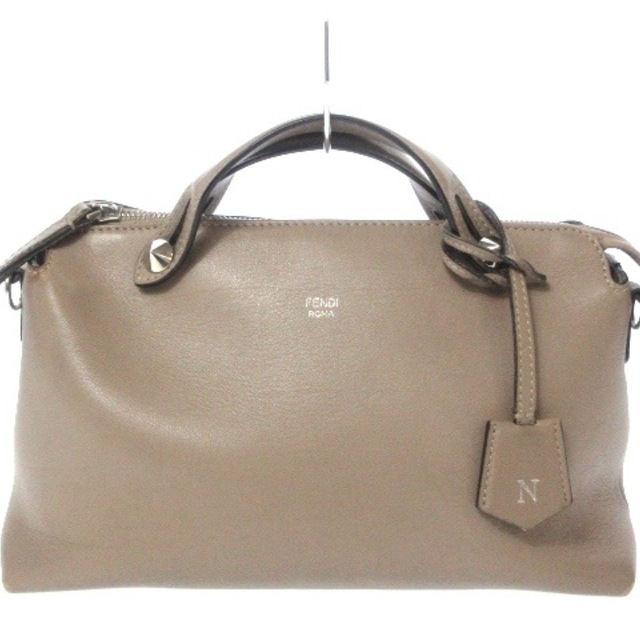 ショルダーバッグ 連休お値引き FENDI バイザウェイ