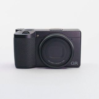 リコー(RICOH)のRICOH GR III(コンパクトデジタルカメラ)