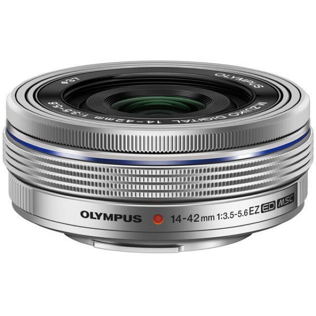 OLYMPUS 電動式パンケーキズームレンズ