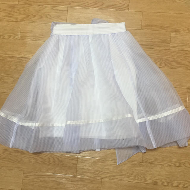 SNIDEL(スナイデル)のsnidel バックリボンフレアスカート レディースのスカート(ひざ丈スカート)の商品写真