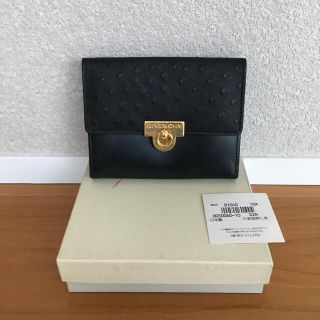 ジバンシィ(GIVENCHY)のジバンシー　折り財布　牛革型押し(財布)