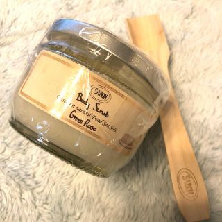 サボン(SABON)の【SABON】★新品・未使用★ボディスクラブ　グリーンローズ 320g(ボディスクラブ)