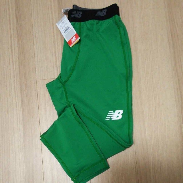 New Balance(ニューバランス)のnew balance ロングタイツ 緑 XL メンズのレッグウェア(レギンス/スパッツ)の商品写真