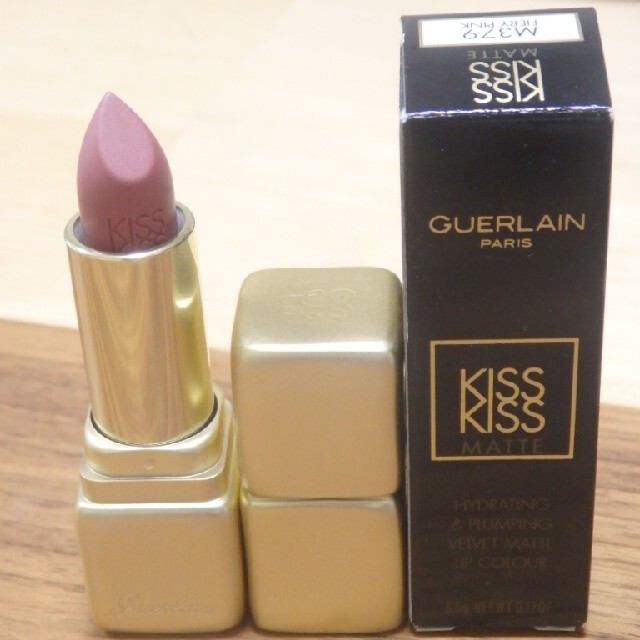 GUERLAIN(ゲラン)のゲラン　マットリップ　キスキス コスメ/美容のベースメイク/化粧品(口紅)の商品写真