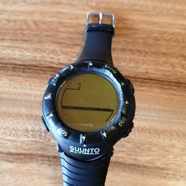 SUUNTO(スント)のジャンク★スントアルティマックス★suunto メンズの時計(腕時計(デジタル))の商品写真