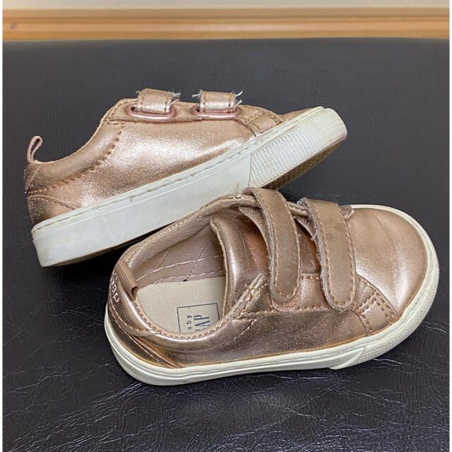 babyGAP(ベビーギャップ)のbabyGA13.5cm キッズ/ベビー/マタニティのベビー靴/シューズ(~14cm)(スニーカー)の商品写真
