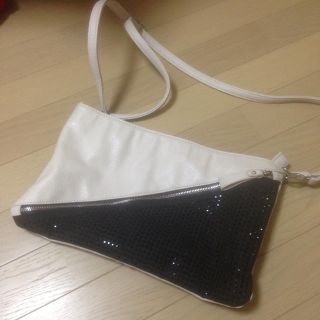 アズールバイマウジー(AZUL by moussy)のAZULbymoussy クラッチ(クラッチバッグ)