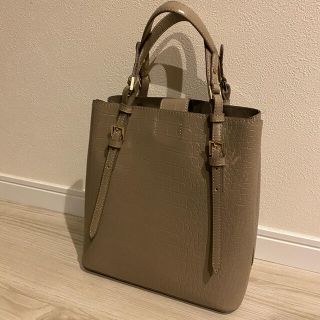 ザラ(ZARA)のZARA 台形バッグ　ショルダー付(ハンドバッグ)