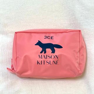 スリーシーイー(3ce)の貴重な3CE x MAISON KITSUNEのポーチ(ポーチ)