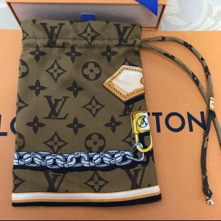 ルイヴィトン(LOUIS VUITTON)のセール！ルイ　ヴィトン　シルク　マスク　ポーチ(ポーチ)