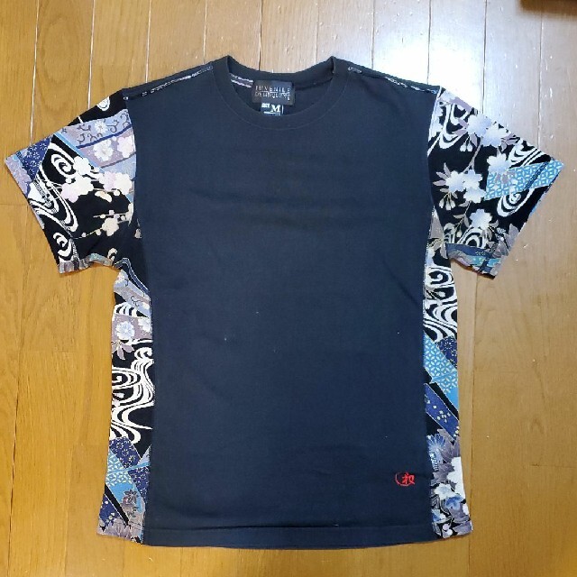 JUVENILE DELINQUENT　Tシャツ　和柄 メンズのトップス(Tシャツ/カットソー(半袖/袖なし))の商品写真