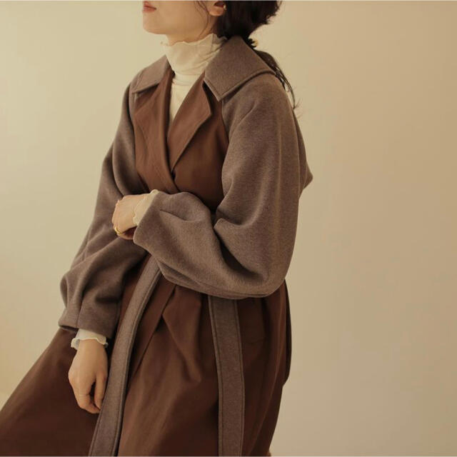 volume tuck wool trench coat