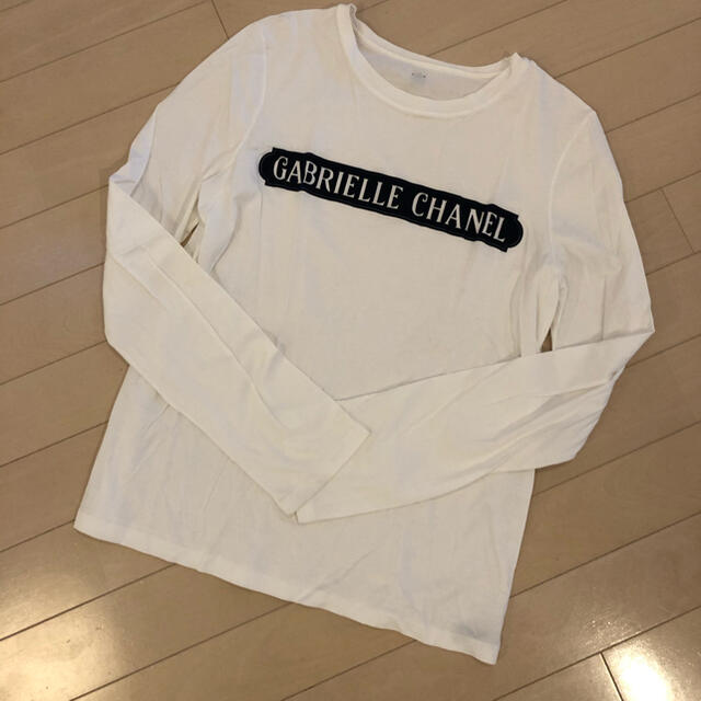 CHANEL(シャネル)のシャネル　ロングTシャツ36 レディースのトップス(Tシャツ(長袖/七分))の商品写真