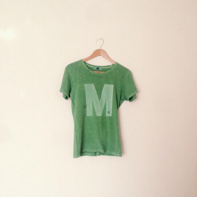 〈M〉Tシャツ メンズのトップス(Tシャツ/カットソー(半袖/袖なし))の商品写真