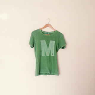 〈M〉Tシャツ(Tシャツ/カットソー(半袖/袖なし))
