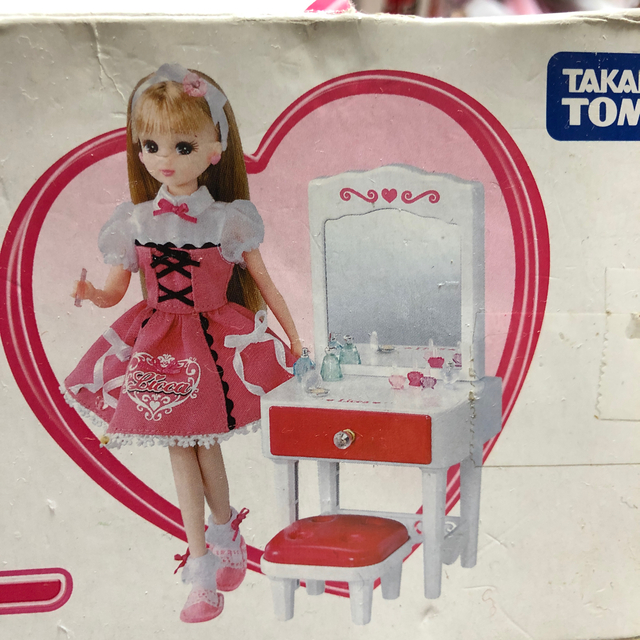 タカラ　リカちゃん　鏡台　ドレッサー　ファッション　家具