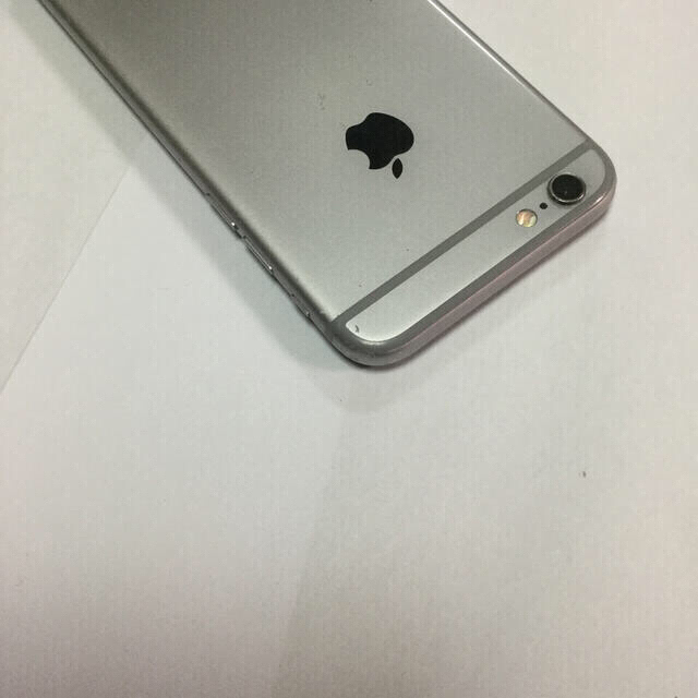 iPhone 6s スペースグレー SIMフリー 2