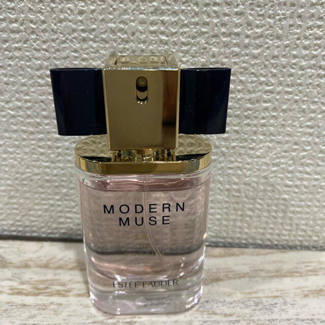 Estee Lauder(エスティローダー)のモダンミューズ コスメ/美容の香水(香水(女性用))の商品写真