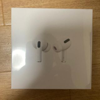 アップル(Apple)の新品未開封品　AirPods Pro MWP22J/A(ヘッドフォン/イヤフォン)