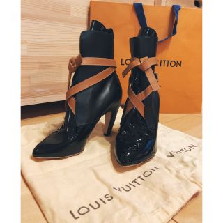 ルイヴィトン(LOUIS VUITTON)のルイヴィトン/コンビレザー/ショートブーツ/アンクルブーツ/送料込/未使用レベル(ブーツ)