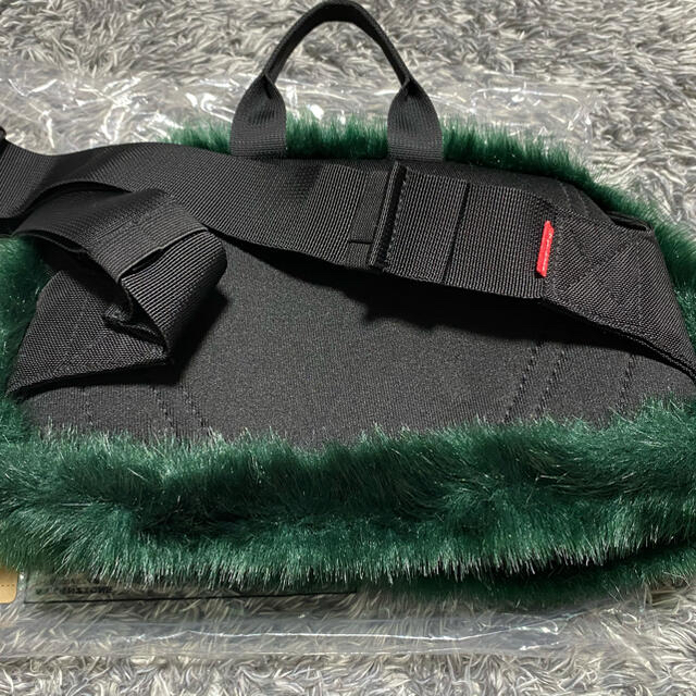 Supreme(シュプリーム)のSupreme Faux Fur Waist Bag  メンズのバッグ(ボディーバッグ)の商品写真