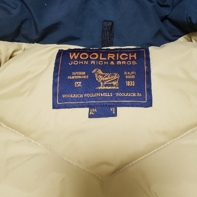 WOOLRICH(ウールリッチ)のウールリッチ　アークティックパーカー メンズのジャケット/アウター(ダウンジャケット)の商品写真