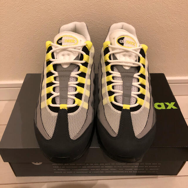 NIKE(ナイキ)のAIR MAX 95 OG NEON YELLOW 2020 メンズの靴/シューズ(スニーカー)の商品写真