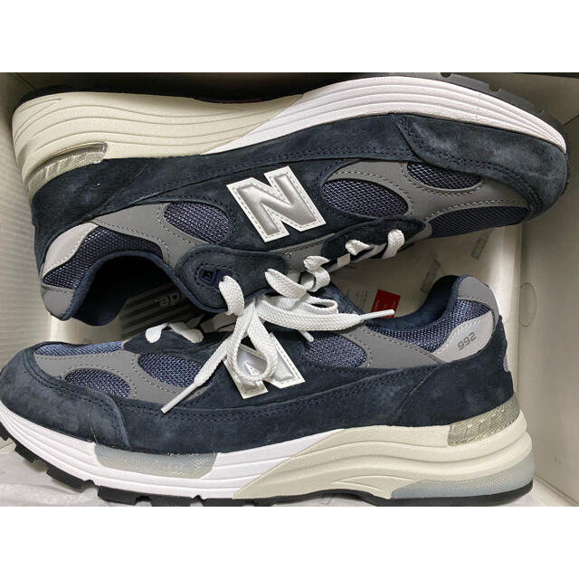 New Balance(ニューバランス)の新品タグ付き M992GG 28.5cm New Balance メンズの靴/シューズ(スニーカー)の商品写真