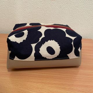 マリメッコ(marimekko)のマリメッコ　ハンドメイド　ファスナーポーチ(ポーチ)