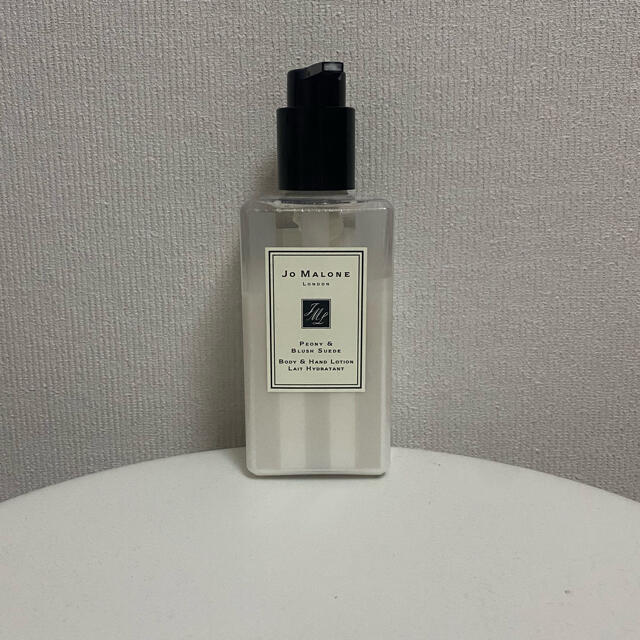 Jo Malone(ジョーマローン)のJO MALONE ピオニー&ブラッシュスエード ボディー&ハンドローション コスメ/美容のボディケア(ボディローション/ミルク)の商品写真