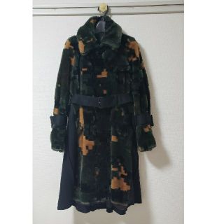 サカイ(sacai)のsacai　新品　迷彩ボアと濃紺ウールのトレンチコート(ロングコート)