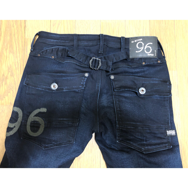 高級感 G-STAR RAW - 『G-STAR RAW』 エルウッド5620 テーパードデニム ウィメンズ25 デニム/ジーンズ 高級感 G-STAR RAW - 『G-STAR RAW』 エルウッド5620 テーパードデニム ウィメンズ25 デニム/ジーンズ