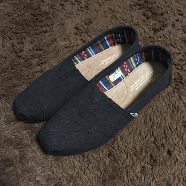 TOMS(トムズ)のTOMSシューズ レディースの靴/シューズ(スリッポン/モカシン)の商品写真