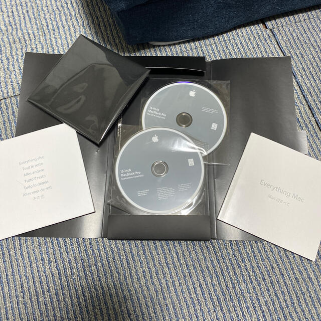 MacBook Pro 2010mid 15インチ　DVDドライブ欠品