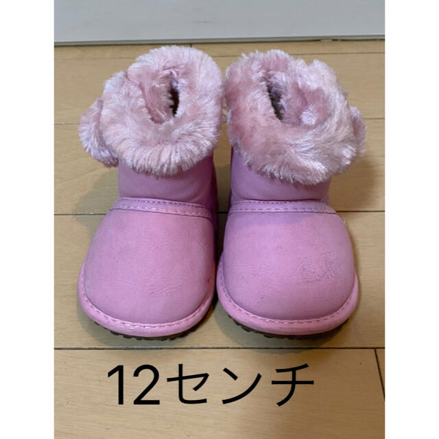 ムートンブーツ　キッズ　女の子　ピンク キッズ/ベビー/マタニティのベビー靴/シューズ(~14cm)(ブーツ)の商品写真