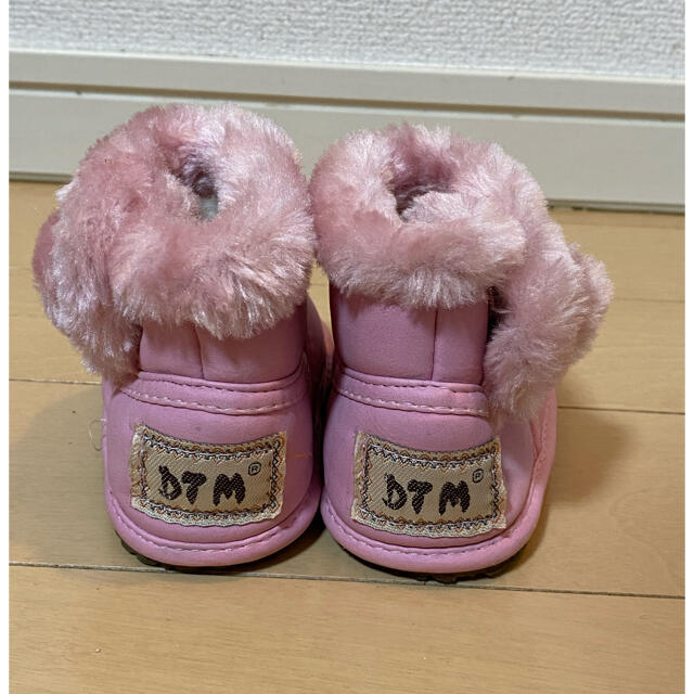 ムートンブーツ　キッズ　女の子　ピンク キッズ/ベビー/マタニティのベビー靴/シューズ(~14cm)(ブーツ)の商品写真