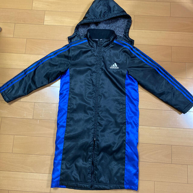 adidas(アディダス)のadidas ベンチコート　140cm キッズ/ベビー/マタニティのキッズ服男の子用(90cm~)(コート)の商品写真