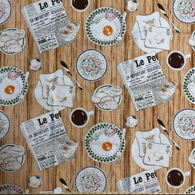 オックス 生地 布 コーヒー 朝食 柄 食べ物 茶色 ハンドメイドの素材/材料(生地/糸)の商品写真