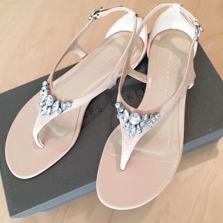 チャールズアンドキース(Charles and Keith)の新品 ぺたんこ サンダル(サンダル)