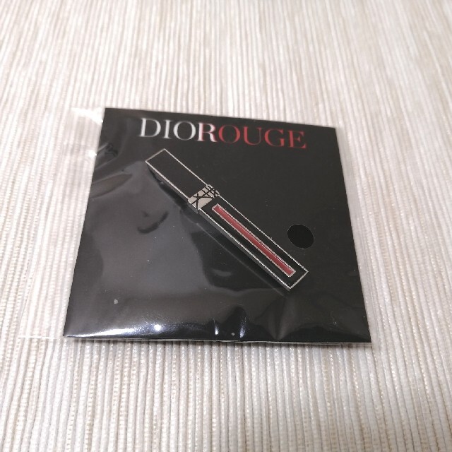 Dior(ディオール)のDior rouge ブローチ レディースのアクセサリー(ブローチ/コサージュ)の商品写真