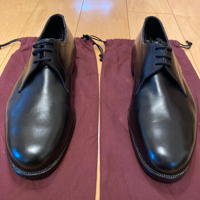 パーティを彩るご馳走や JOHN LOBB - ジョンロブロンドン ドレス/ビジネス