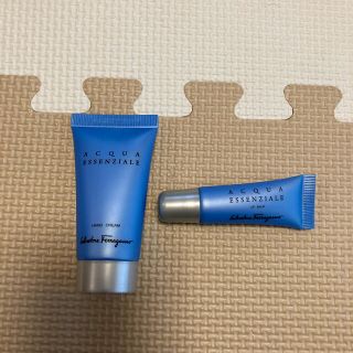 サルヴァトーレフェラガモ(Salvatore Ferragamo)のACQUA ESSEZIALE ハンドクリーム30ml &リップクリーム10ml(ハンドクリーム)