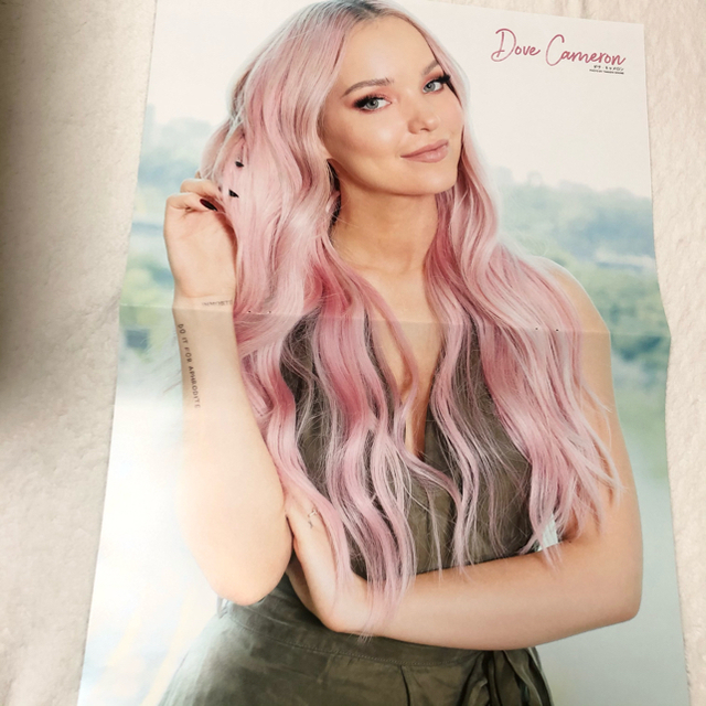 表 Dove Cameron 裏 Austin Mahone ポスターの通販 By Mi S Shop ラクマ