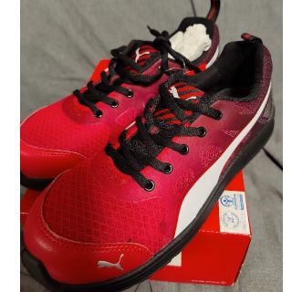 プーマ(PUMA)のプーマ安全靴新品(スニーカー)